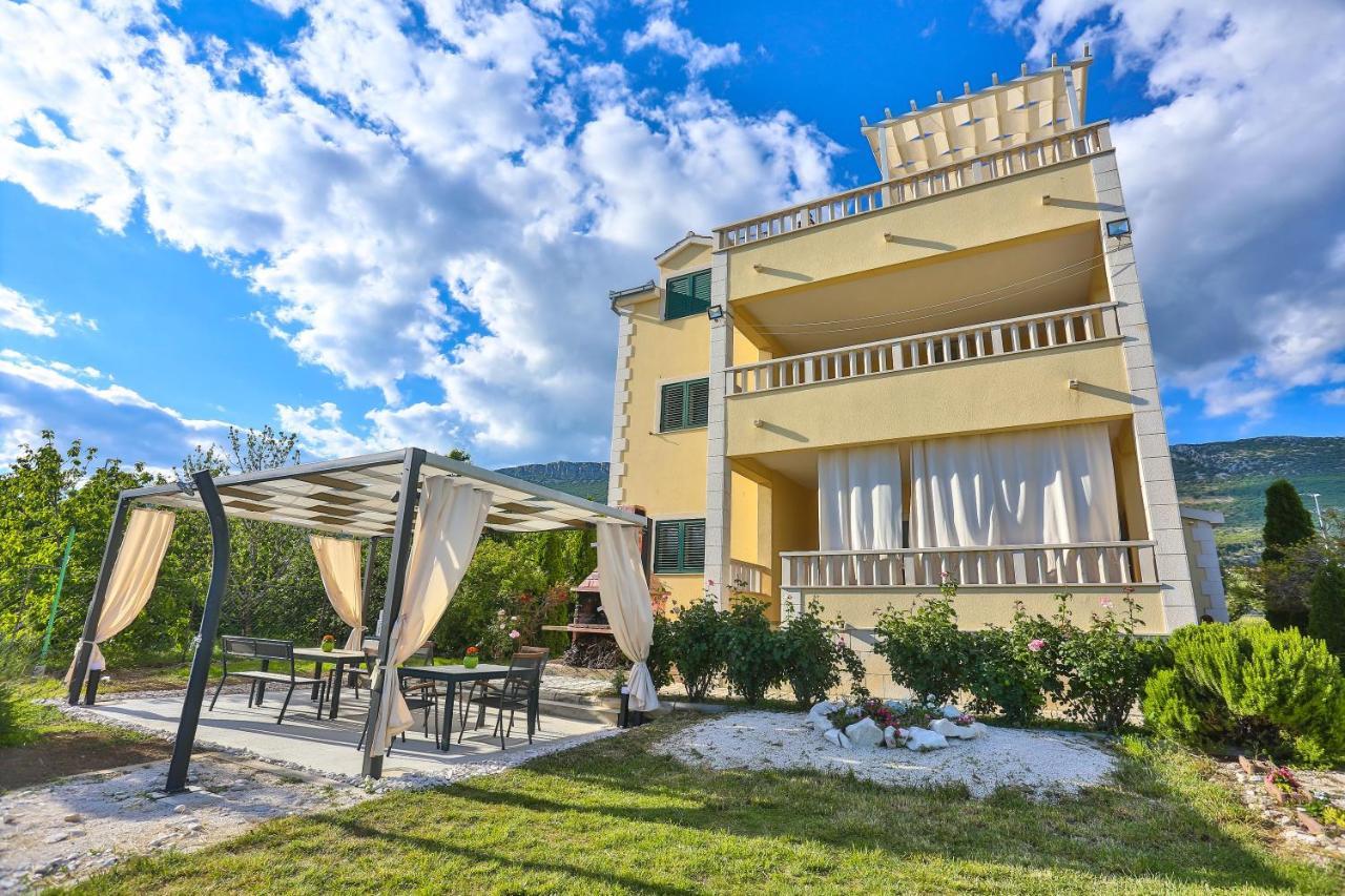 Apartments Maris Каштела Экстерьер фото